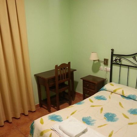 Hostal Las Tres Jotas Alcaracejos Pokoj fotografie