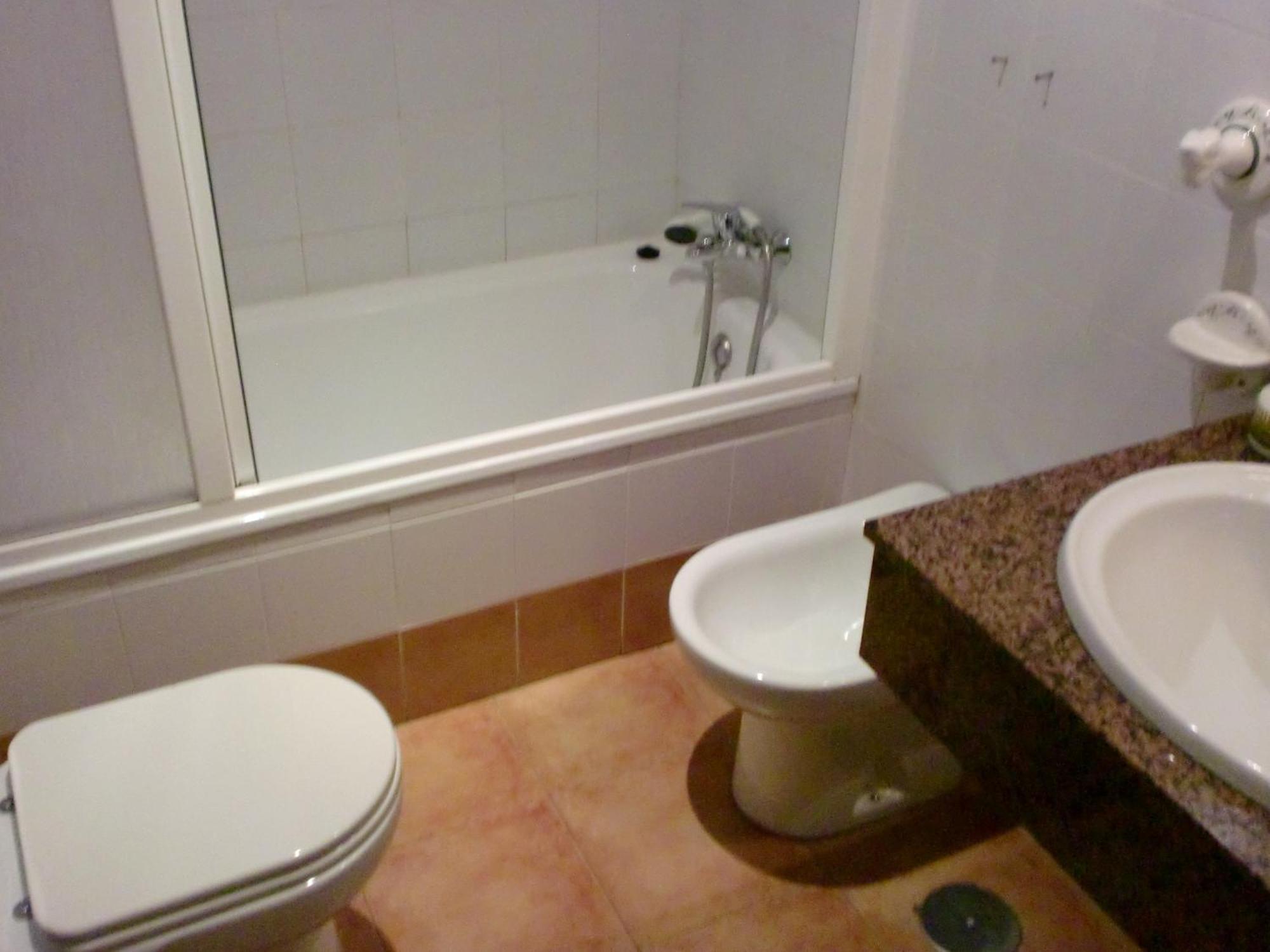 Hostal Las Tres Jotas Alcaracejos Pokoj fotografie