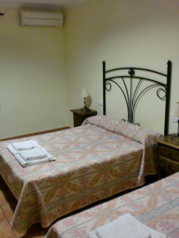 Hostal Las Tres Jotas Alcaracejos Pokoj fotografie
