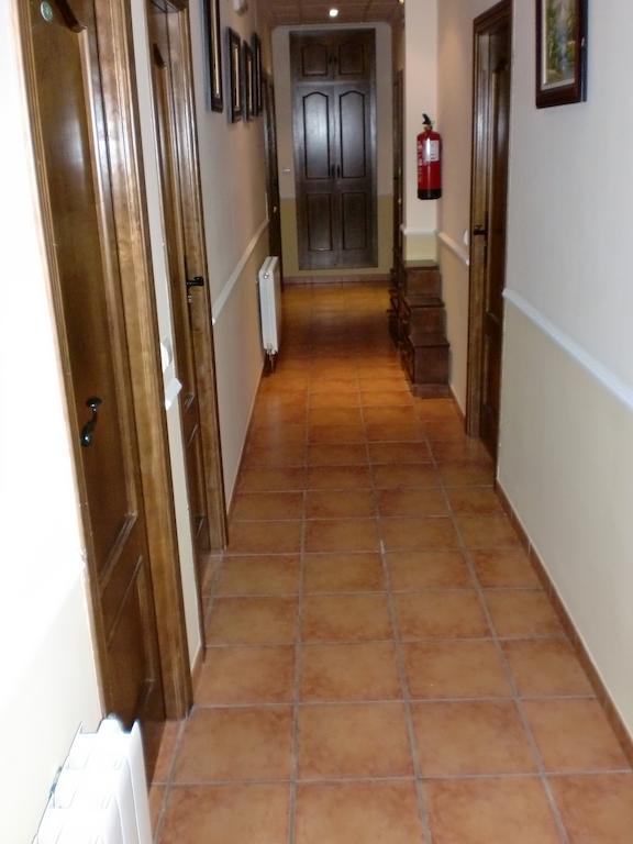 Hostal Las Tres Jotas Alcaracejos Exteriér fotografie