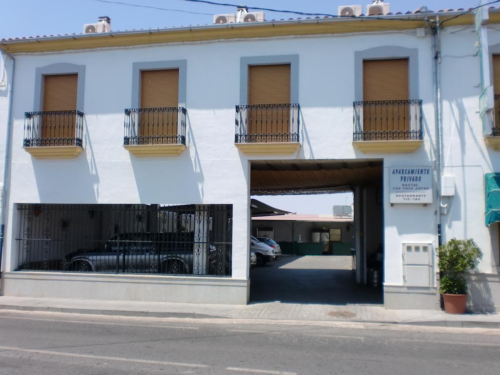 Hostal Las Tres Jotas Alcaracejos Exteriér fotografie