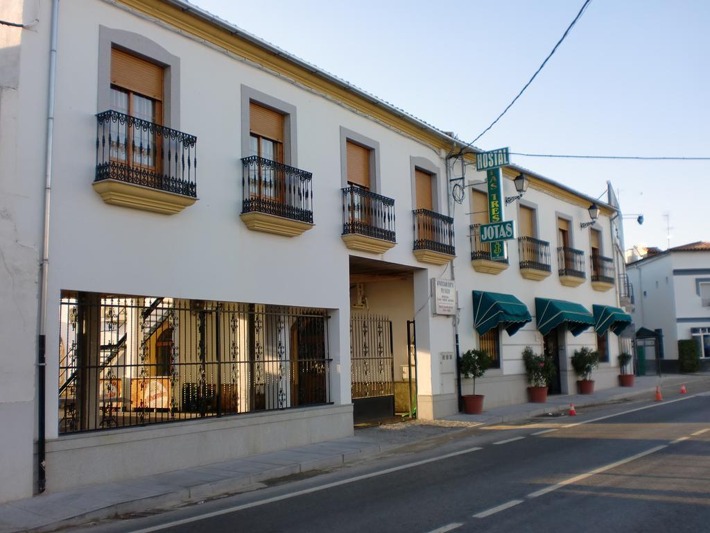 Hostal Las Tres Jotas Alcaracejos Exteriér fotografie