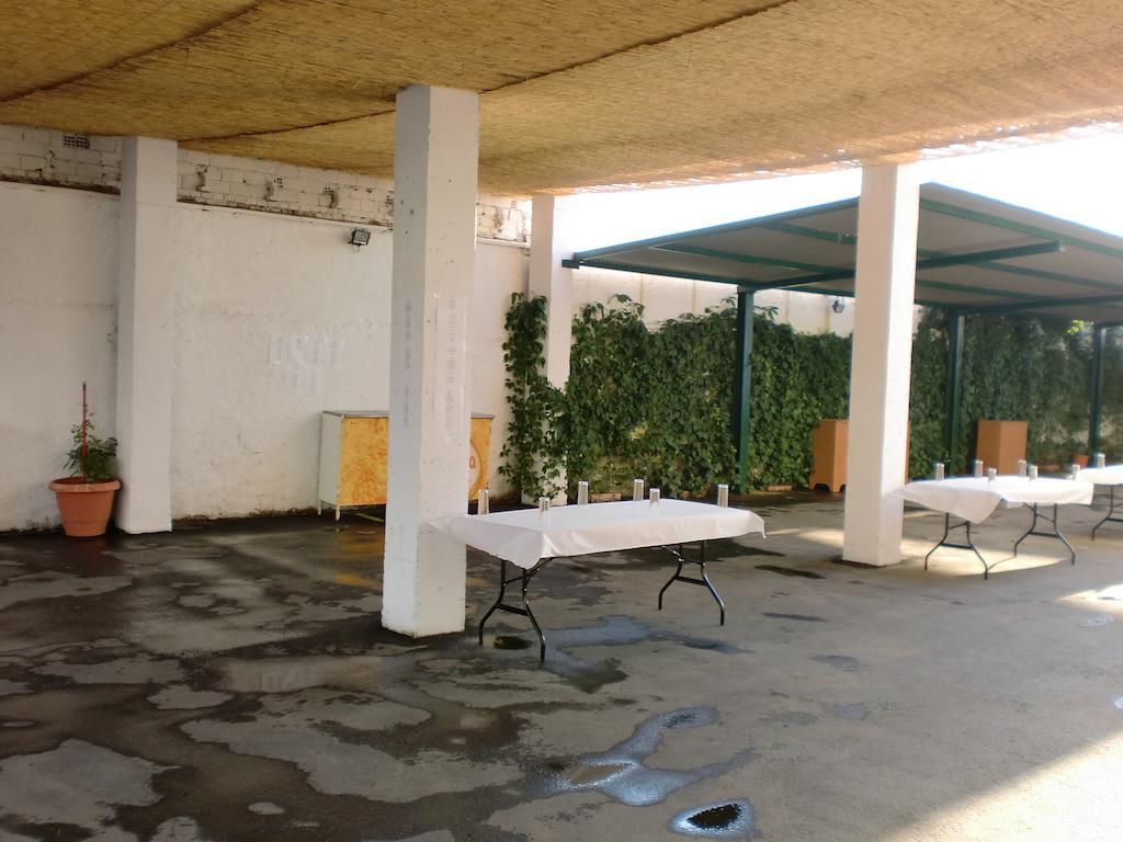 Hostal Las Tres Jotas Alcaracejos Exteriér fotografie