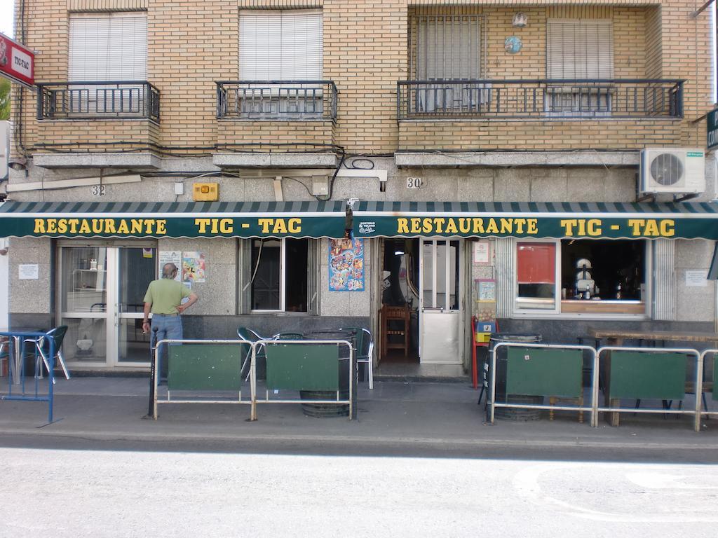 Hostal Las Tres Jotas Alcaracejos Exteriér fotografie